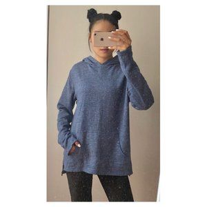 Cozy Light blue 💙 sweater with front pocket ✨